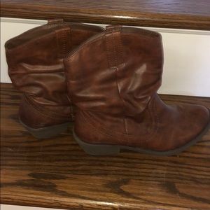 Brown ankle boots